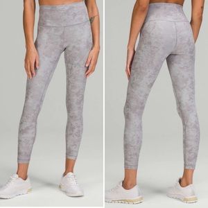 Lululemon Wunder Train High-Rise Tight